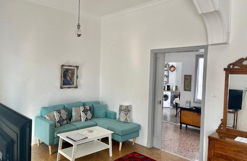 Athens City Centre Hotel | A litte Taste of Home Guest House