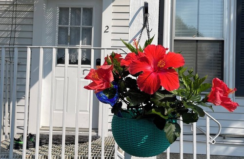 Kennebunk Apartment | A little bit of Paris in Kennebunk with Hot Tub!