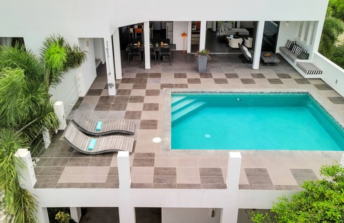 Sabadeco Villa | A lovely and quiet villa with beautiful ocean views