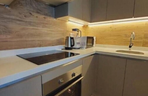 Muharraq Apartment | A Luxurious Sea View 2 Bedroom Apartment