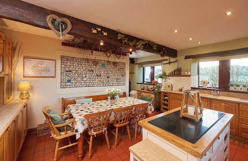 Kendal House | A Luxury barn conversion ideal for visits to the Lake District, accommodates 8
