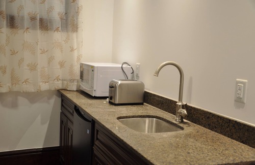 Stratford Apartment | A luxury suite at Stratford's Ambassador Inn Next Door