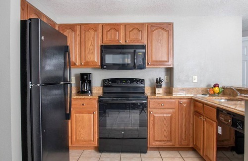 Las Vegas Condo | A Mediterranean-style vacation retreat immediately adjacent to Formula1 Paddock