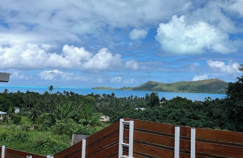 Vaitape House | A modern, well-equipped bungalow with an exceptional view of the lagoon!