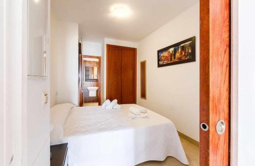 Caleta de Velez Apartment | A&N Seaport 2A