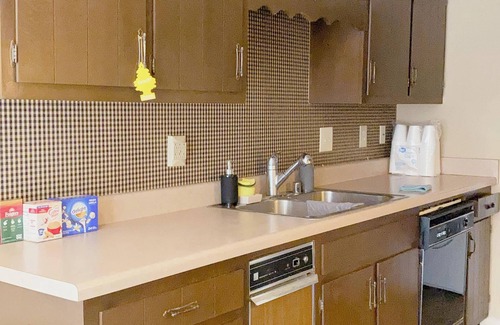 Huntsville Condo | A neat condo 8 minutes away from Down Town and Mall, and nearby many restaurants