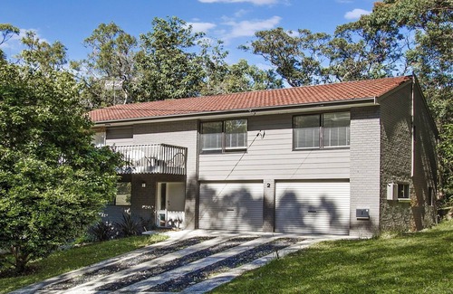 Pearl Beach House | A perfect place for family and pets, just a short stroll to the beach.