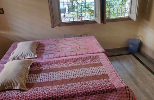 Varanasi Hotel | A perfect stay for family & friends.