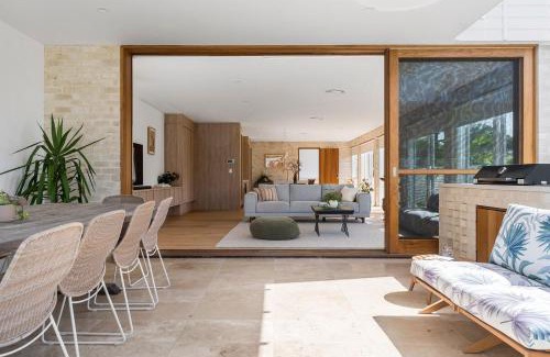 Byron Bay House | A Perfect Stay - The Cedrics 1