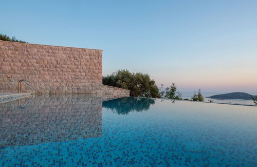 Orasac House | A place to relax 5- min from beautiful beaches of Croatia