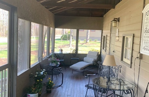Arcadia Cabin | A Place To Relax Side-B