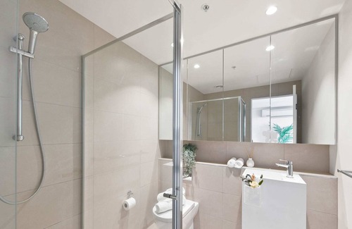 Abbotsford Apartment | A Plush & Cozy 2BR Apt Next to The Yarra River