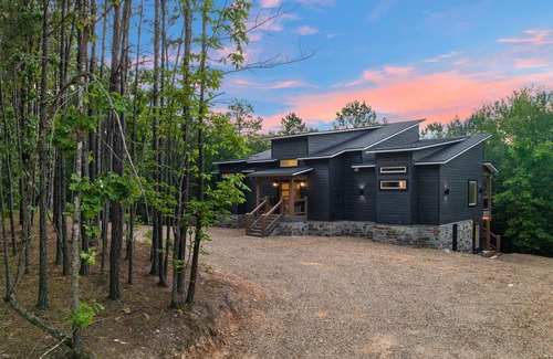 Broken Bow Cabin | A private, bright, modern rustic cabin – surrounded by trees.