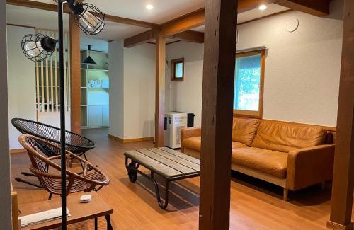 Kaminoyama House | A private inn where you can relax in nature and enjoy with groups of up to 14 people