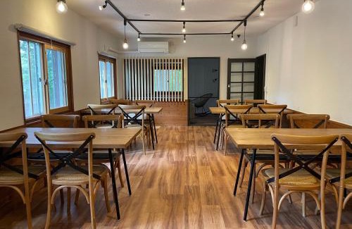 Kaminoyama House | A private inn where you can relax in nature and enjoy with groups of up to 14 people