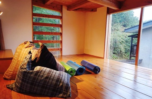 Takayama House | A private, wood-filled vacation villa nestled in the forests of Hida Takayama.