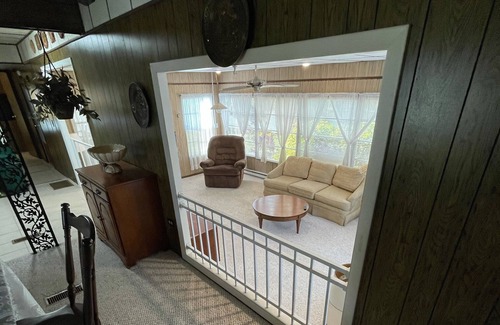 Okeechobee House | A quaint water front getaway!