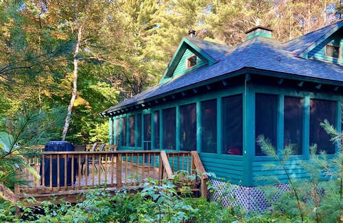 Elizabethtown Cottage | A quiet, private retreat along a babbling brook in the Adirondack High Peaks