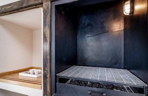 Eikenbosch House | A Rare Minimalist concept in a Quiet Location with Heavenly's view