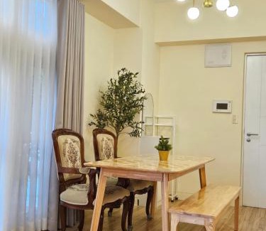 Binan City Apartment | A Retro Style One Bedroom