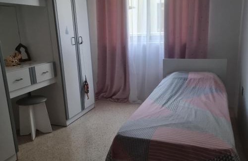 Luqa House | A room in Luqa