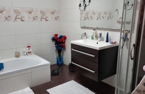 Luqa House | A room in Luqa