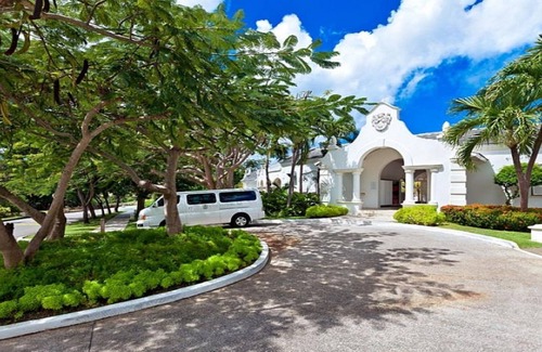 Westmoreland House | A Royal Westmoreland Rental With Stunning Views And Beach Club Access