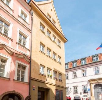 Stare Mesto Apartment | A serene flat in a castle!