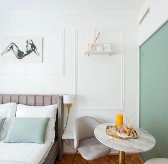 Stare Mesto Apartment | A serene flat in a castle!