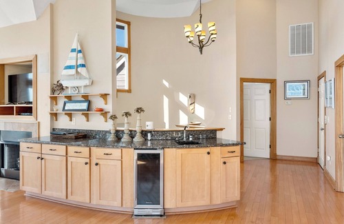 Corolla House | A Shore Thing: Private Pool, Elevator, Hot Tub