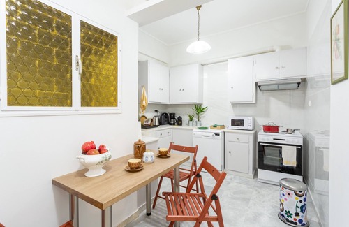 Athens City Centre House | A short walk to Syntagma and Plaka by Athenian Homes