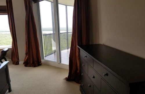 Hammock Bay Condo | A Slice of Heaven