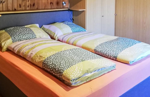 Inzenhof House | A small vacation home in southern Burgenland with just 50 m² of living space is available here south