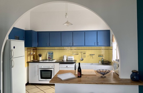 Sablet Apartment | A spacious winemaker apartment in Sablet