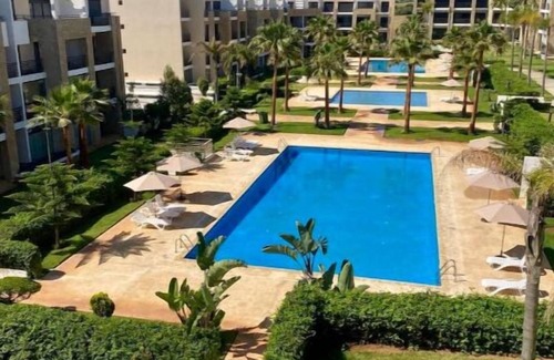 Plage des Nations Apartment | A stay between ocean and golf