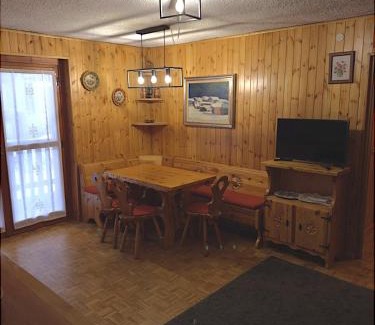 Tache Apartment | A stone's throw from the slopes in Gressoney