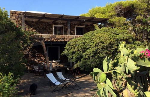 Pantelleria Villa | A stone's throw from the sea - 3 minutes walk to the sea