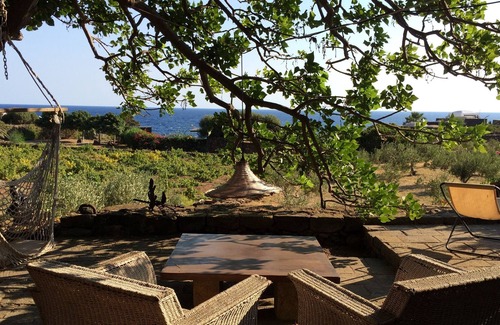 Pantelleria Villa | A stone's throw from the sea - 3 minutes walk to the sea