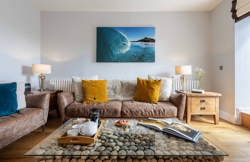 Carbis Bay Apartment | A stunning ground floor apartment finished to a high specification.