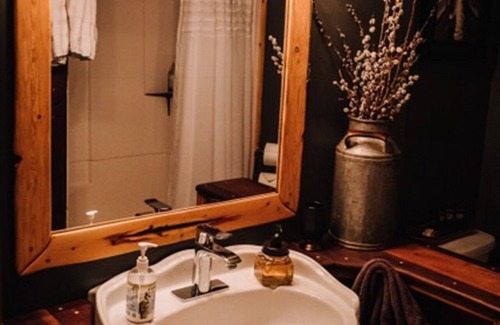 Sun Peaks Bed & Breakfast | A Suite Retreat - Beyond Bed and Breakfast