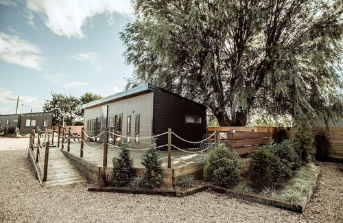 Barmston Cottage | A superior lodge 2 that sleeps 6 guests in 2 bedrooms
