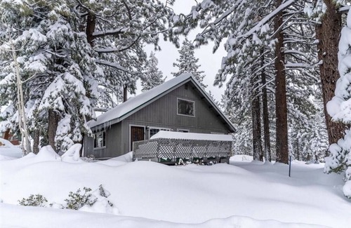 Incline Village House | A TASTE OF TAHOE- 3Bd/2Ba