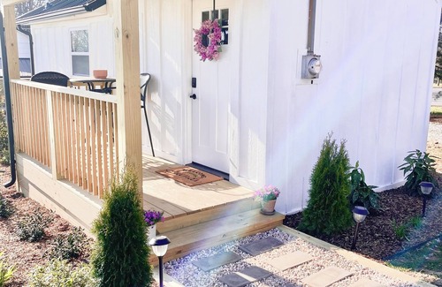 Blountville Apartment | A Tiny Retreat in the middle of the Tri Cities
