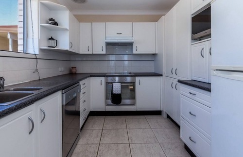 Nelson Bay Apartment | A top floor unit with panoramic views over the marina