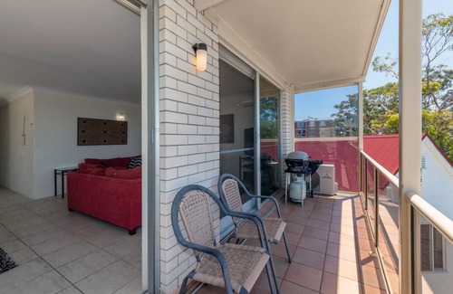 Nelson Bay Apartment | A top floor unit with panoramic views over the marina