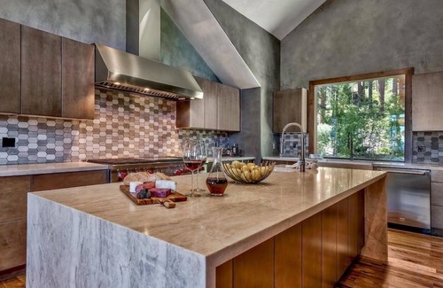 Incline Village House | A Touch Of Tuscany In a Lake Tahoe Estate