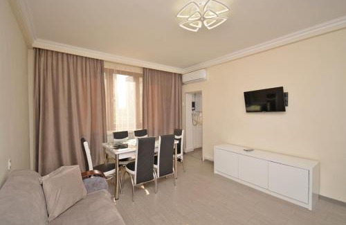 Ararat Apartment | A trendy apartment in a small center