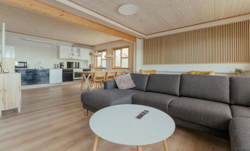Streymoy Apartment | Á Tromini Guesthouse