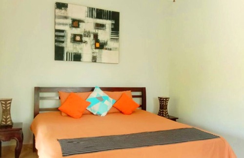 Dencarik Villa | A two story house with a big garden and nice swimming pool.
