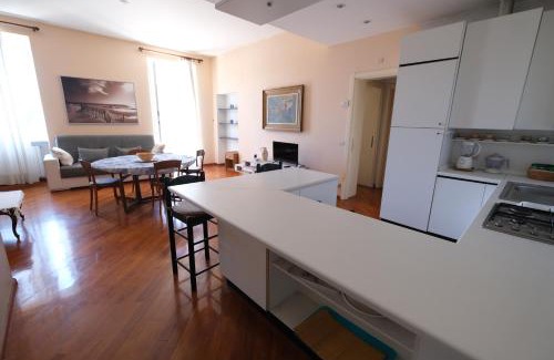 Rapallo Apartment | A Un Soffio dal Mare by PortofinoVacanze